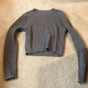 Brandy Melville - Cropped Gray Soft Sweater